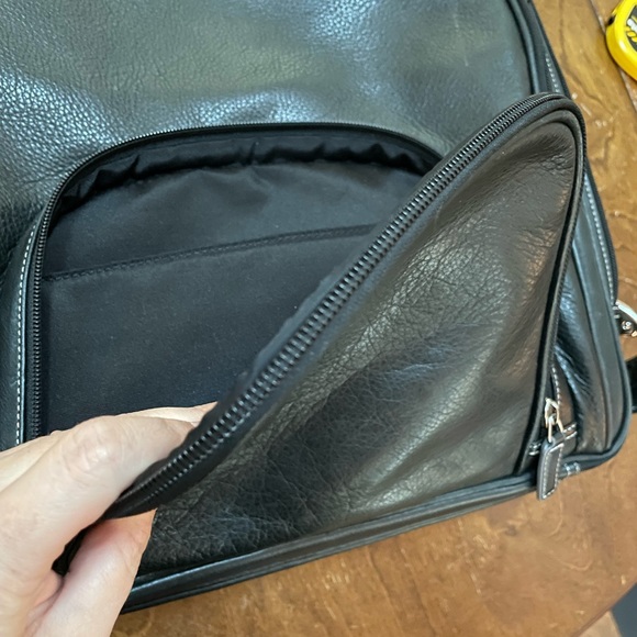 Levenger Tech Black Leather Backpack Like New main image 7